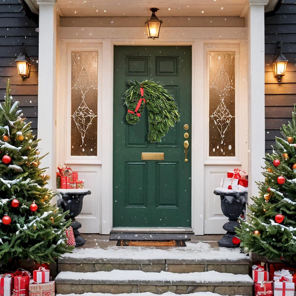 Winter Artificial Horse Head Wreath Artificial Cedar Garland Mantle Wall Indoor Outdoor Christmas New Year Decorations Ornament