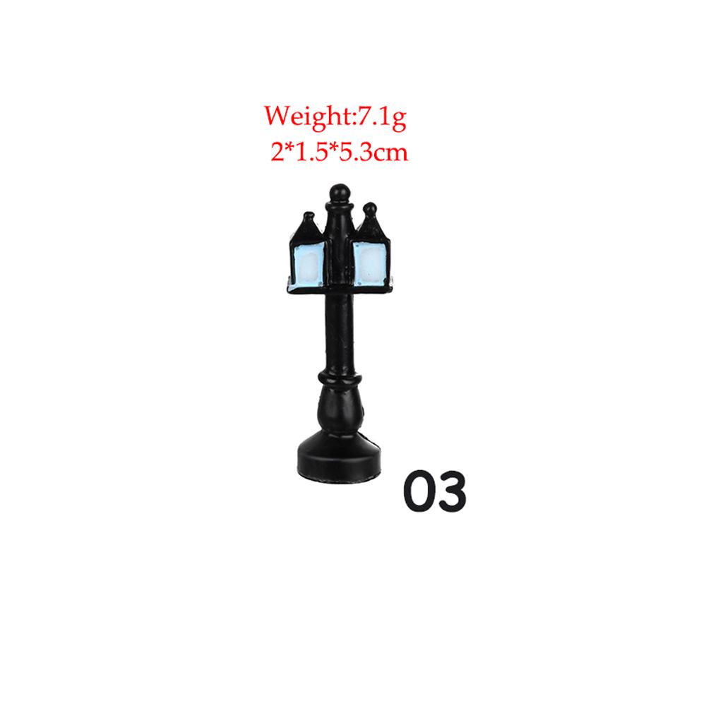 Retro Mini Street Lamp Miniature Garden Ornament Streetlight Figurines Fairy Garden Decoration Resin Craft Micro Landscaping