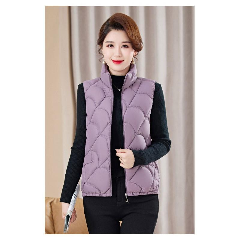 2025 New Women's Stitched Stand Collar Zipper Pocket Fashion Solid Color Versatile Casual Sleeveless Vest Top