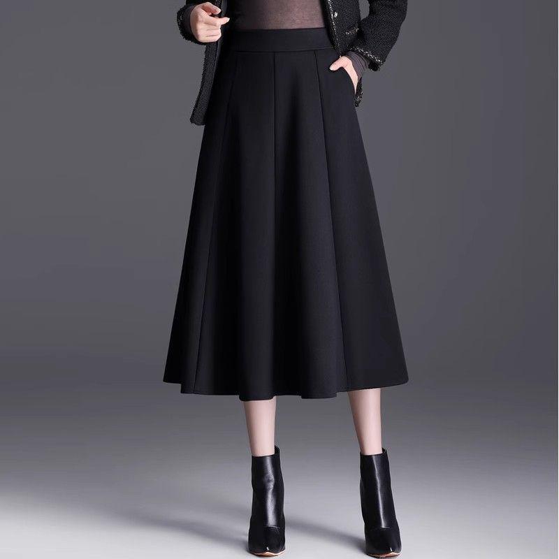 Autumn/Winter High-Waist A-Line Wool Skirt for Middle-Aged Women - Slimming Wide-Hem Pleated Skirt