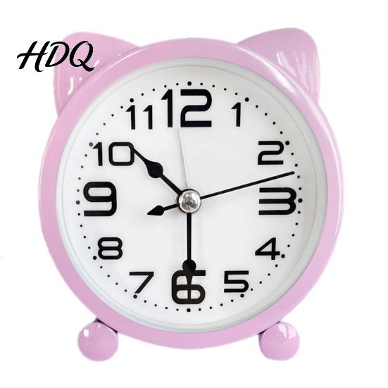 Non Ticking Bedside Clock Cat Ear Alarm for Kids Silent Non-Ticking Metal Analog Clock Battery Powered Home Office Desk Decor Study Room Desktop
