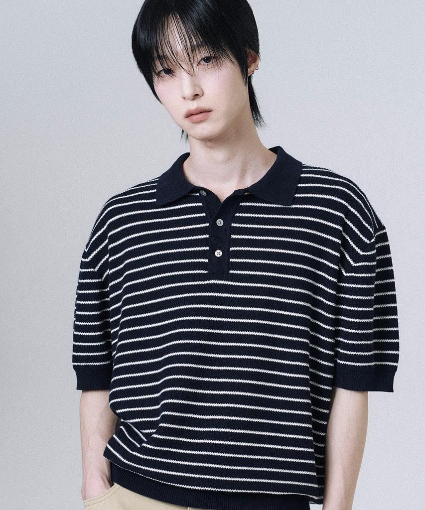Mubeun Striped Collar Half Knit Navy