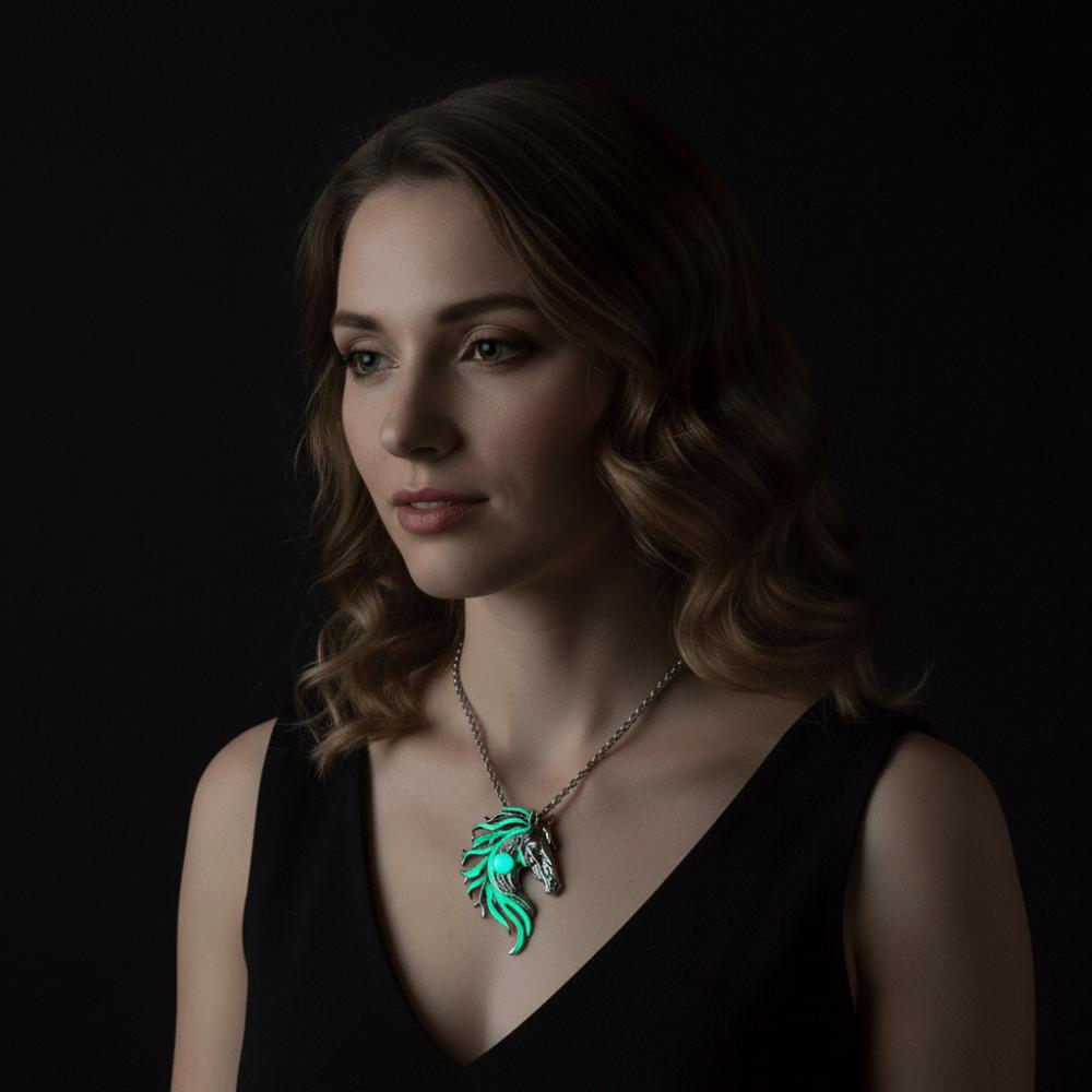 Zinc Zinc Alloy Hiphop Rock Couple Chain Glow In The Dark Glowing Necklace Luminous Horse Pendant  Disco