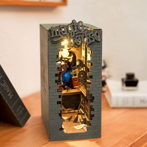 Tsukurundesu® 3D Wooden Puzzle Book Nook Series (Magic House) with Japanese Instructions