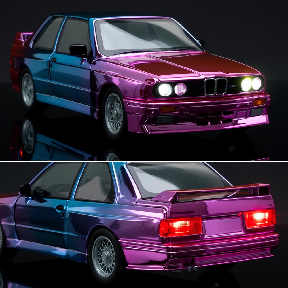 1/24 BMW M3 E30 GALVANIZZATO Modello in Lega Modello di Auto in Lega Suono e Luci Pull Back Giocattolo per Bambini Collezionabili Regalo di Compleanno