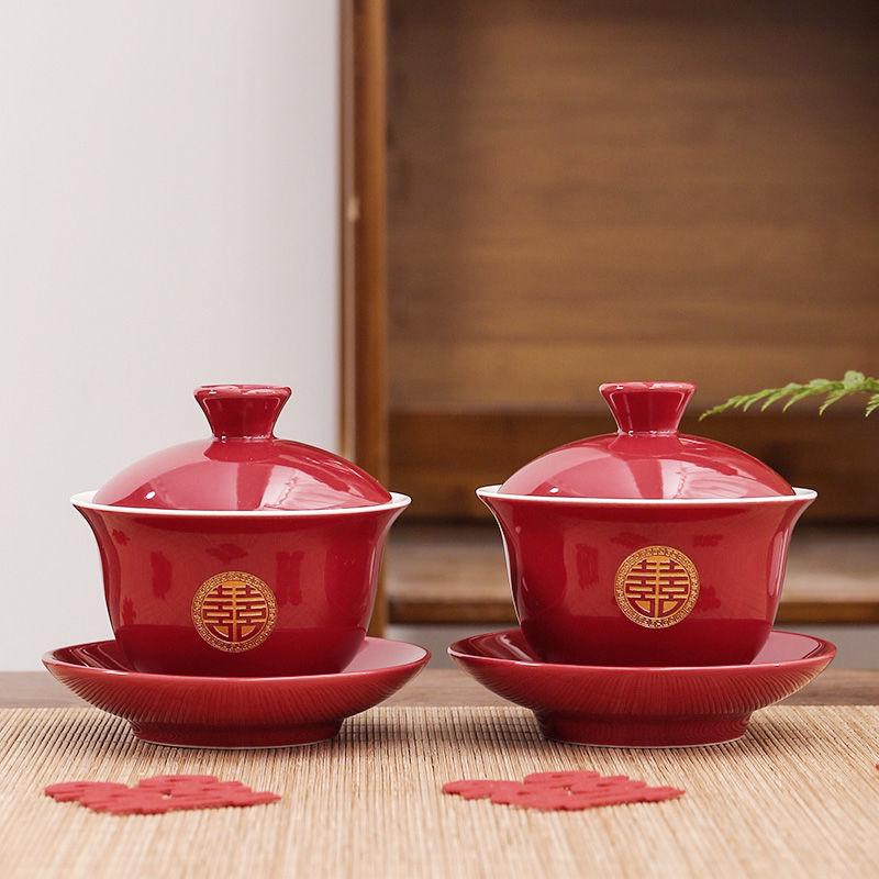 Wedding Tea Set: Elegant Teapot and Cups for Newlyweds' Traditional Ceremony