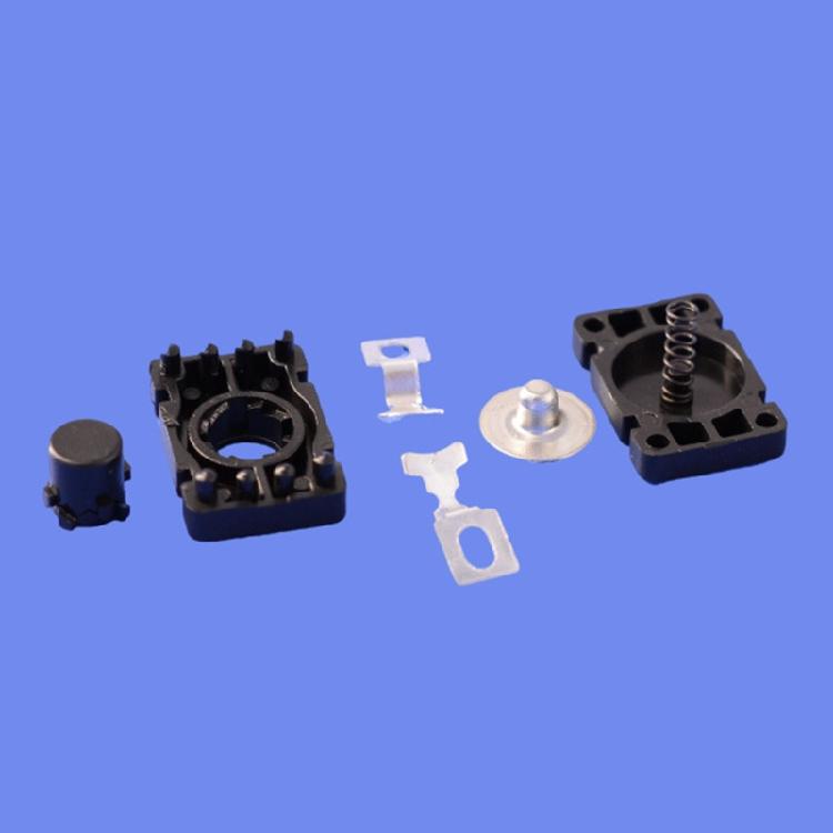 10 Stück Schwarzer Latching Mini Ein/Aus-Schalter Selbstverriegelnder Drucktastenschalter Langlebig