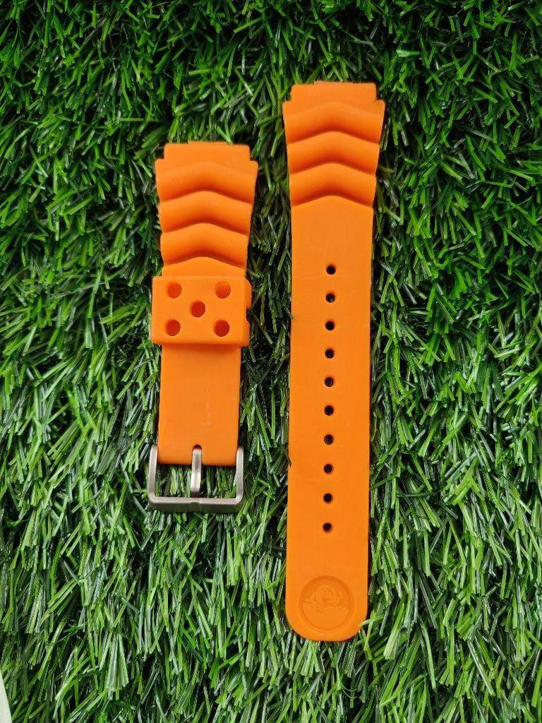 [USED] SEIKO Rubber Strap 22mm Size