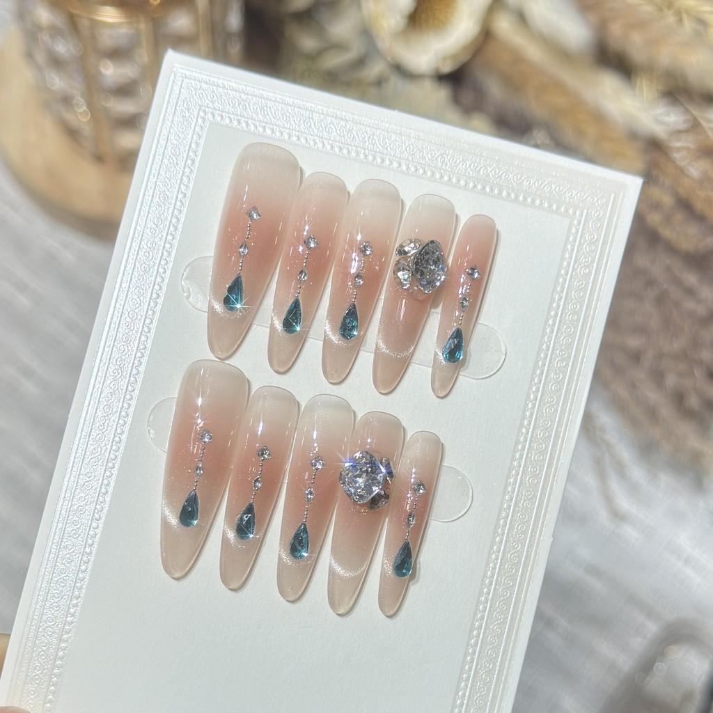 Handmade Press On Nail French Gentle Sparkling Cat Eye Blue Diamond Light Luxury Long Stiletto Fake Nail Patch Artificial Nail Reusable