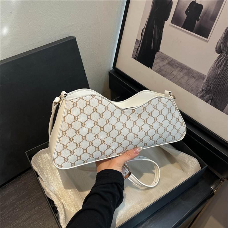 2025 New Summer Printing Trend Fashion Casual Retro Casual Simple Chain Underarm One Shoulder Small Square Women's Bag