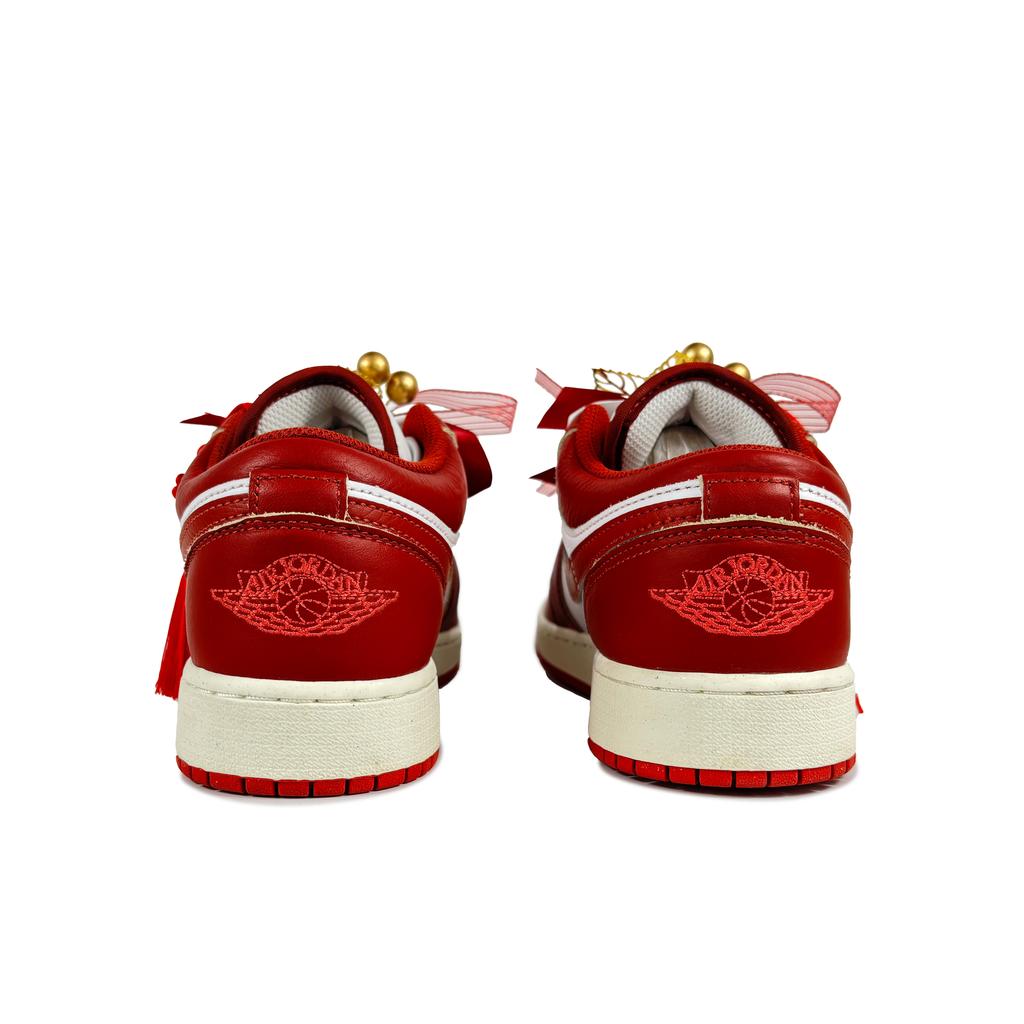 Jordan Air Jordan 1 Slip Resistant Abrasion Resistant Low top Vintage Basketball Shoes Unisex White Red Gold 553558-163(Team619-)