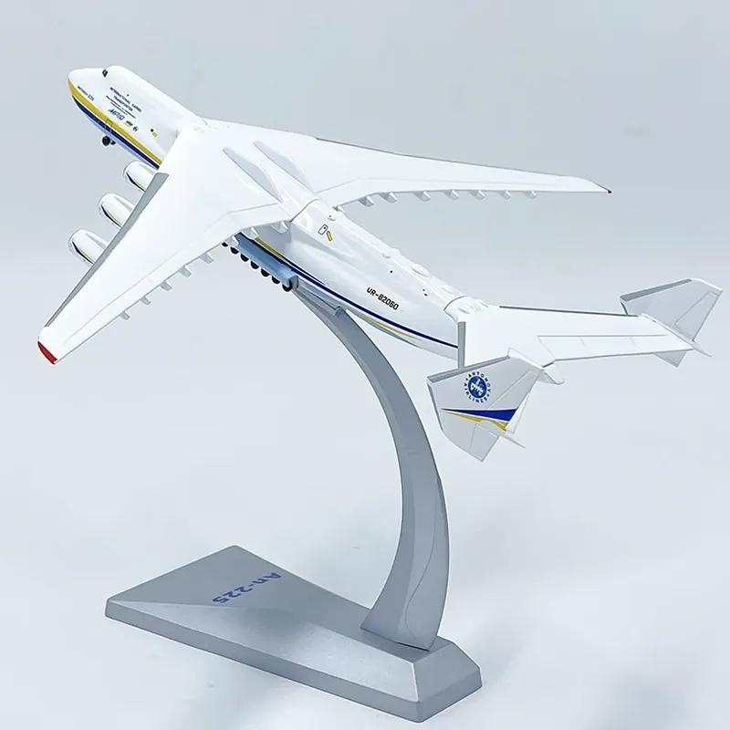 1: 400 AN225 Aircraft Model High Simulation Alloy Transport Aircraft Finished Metal Ornaments Military Aviation Souvenirs