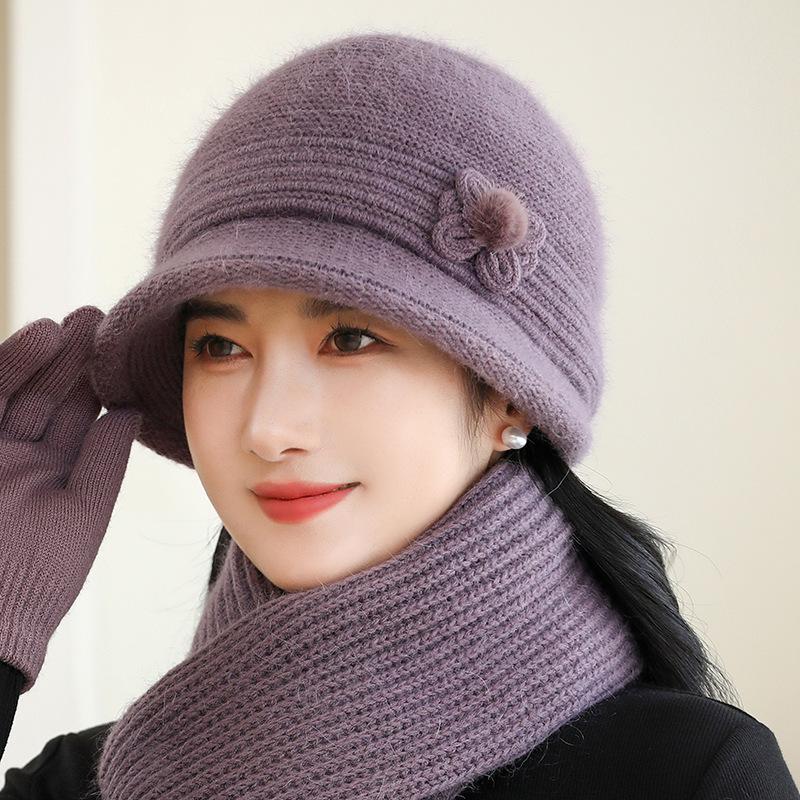 Temperamento ao ar livre Chapéu de meia-idade para mãe idosa Chapéu de lã da moda com isolamento de pelúcia Fabricante de chapéu de malha de estilo ocidental