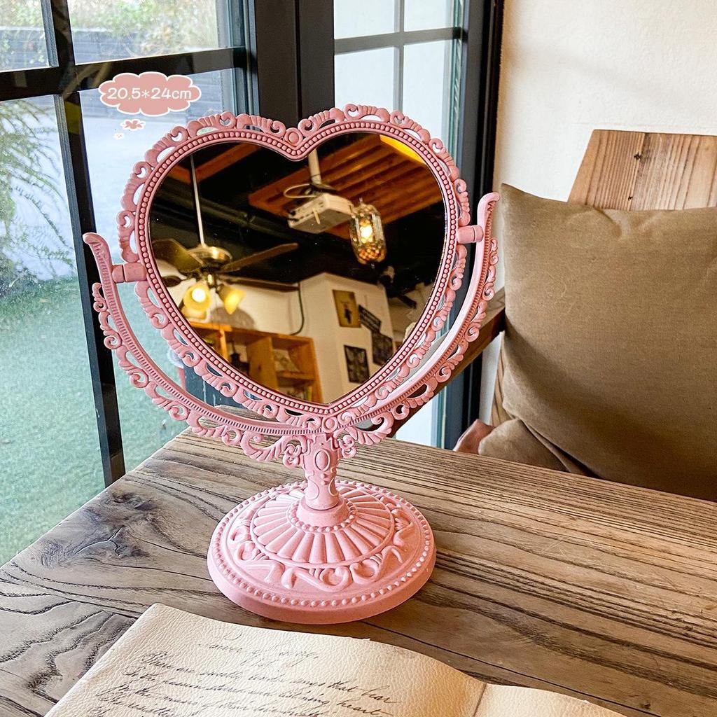 European Retro Heart-Shaped Double-Sided Vanity Mirror for Desk or Bedroom