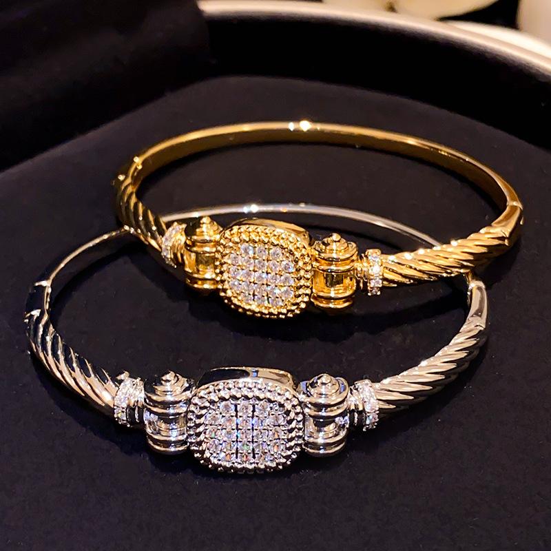 Europese en Amerikaanse Ovalen Patroon Gesp Armband, Modieuze en Verfijnde Armband, Licht Luxe En
