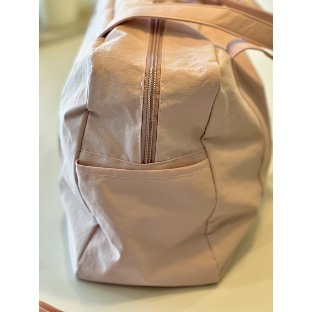 IELGY Large Capacity Tote Lightweight Nylon Travel Sports Gym Bag Three Colors
