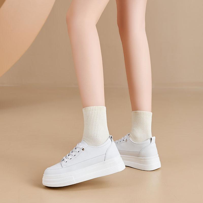 Spring new leather little white shoes women's casual and lightweight platform women's single shoes breathable board shoes