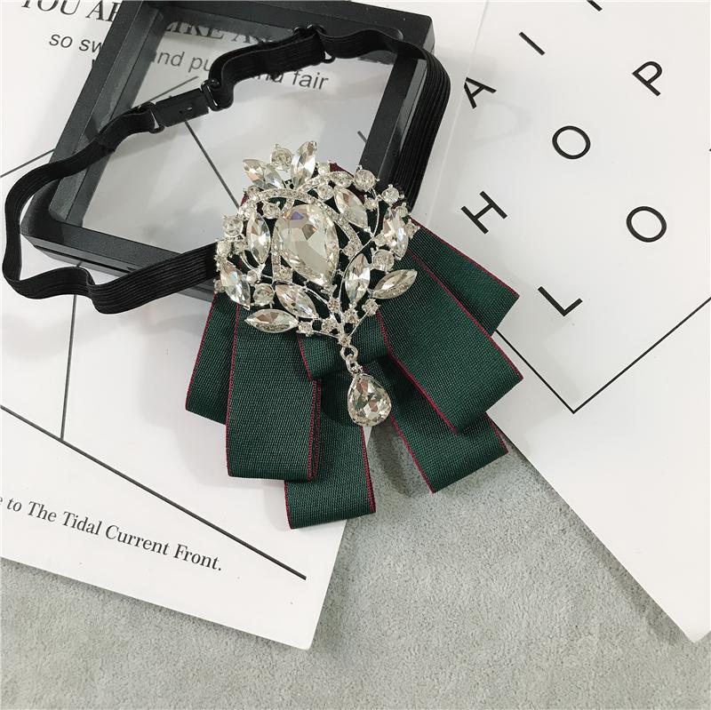 Korean Version of Bow Tie Female College Style Japanese Free-play Female Collar Flower Diamond Jewelry Shirt Accessories Male Bo