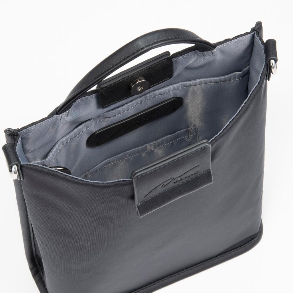 Double & Day Night Women's Shoulder Bag, Pochette, Smartphone Shoulder Bag, Lightweight, Small, Suqqu 15181 Black