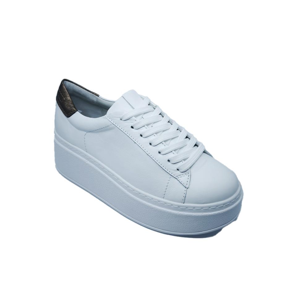 

Женские кожаные кроссовки Janest 113-2370