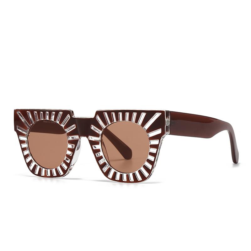 

Foreign Trade Cross-Border Popular Sunglasses with Rivet Design European and American Stt Photography Ins Popular Square Model
