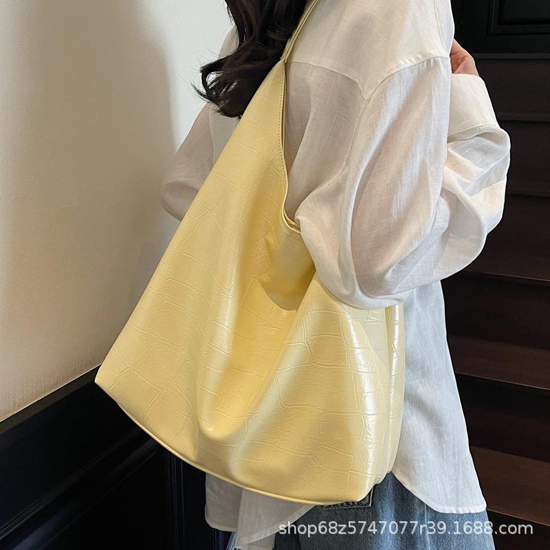High-end Fashion Shoulder Bag Women's Retro Simple Versatile Lazy Style Large-capacity Commuting Shoulder Bag Tote Women's Bag