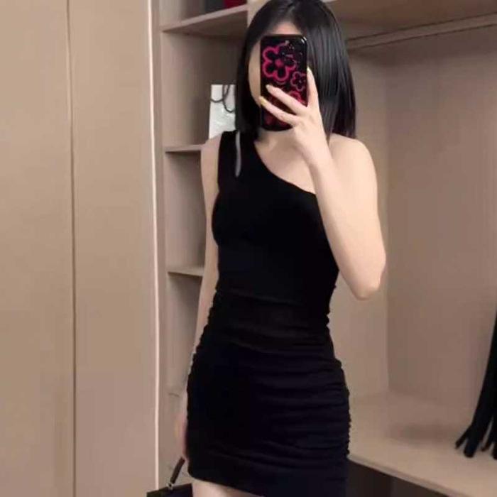 

Spring and summer pure lust, Spice Girl slanted shoulder vest skirt, women s waist slim and thin pleated hip-wrapped dress S