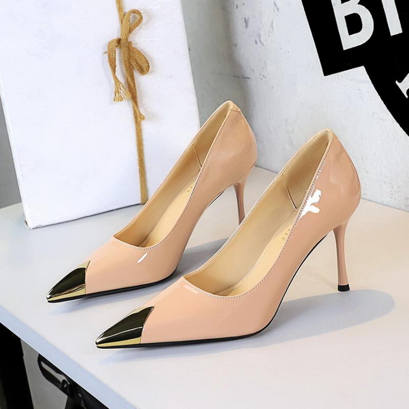 European American Fashion Banquet High Heels Thin Heels Shallow Mouth Patent Leather Metal Pointed Toe High Heels Single Shoes