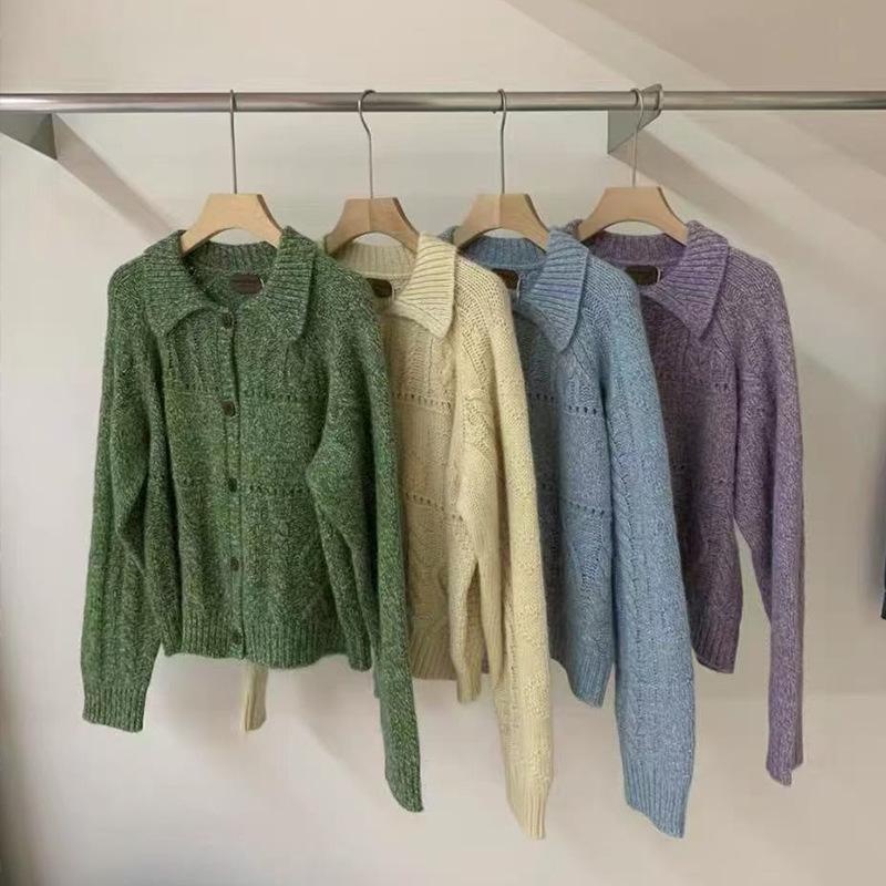 

Корейский ретро зеленый вязаный кардиган-пальто с отложным воротником для женщин - Осень Высокий класс Свободный крой One size зелёный