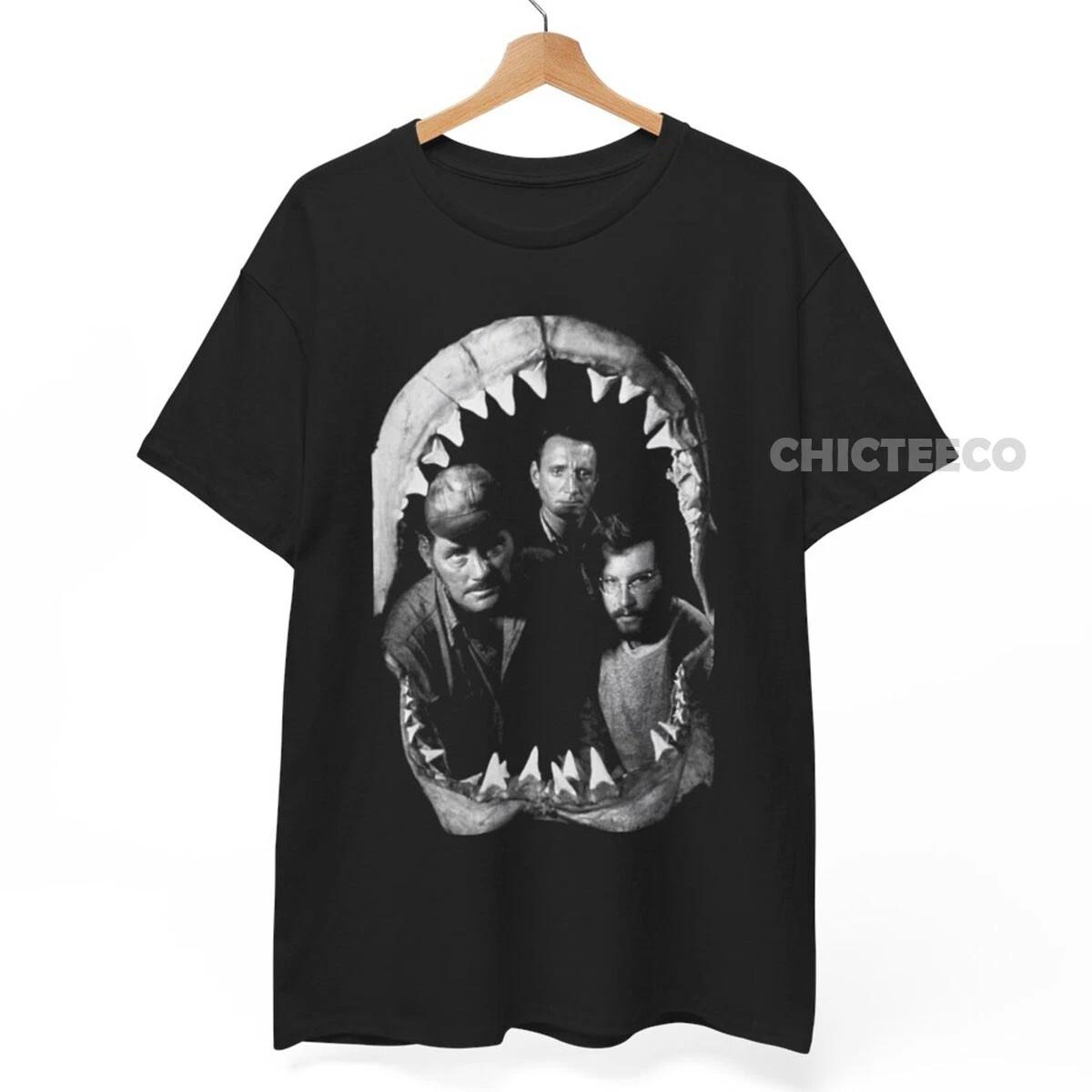 Steven Spielberg on set of Jaws Horror Movie T-Shirt, Jaws Movie Unisex Tee XL