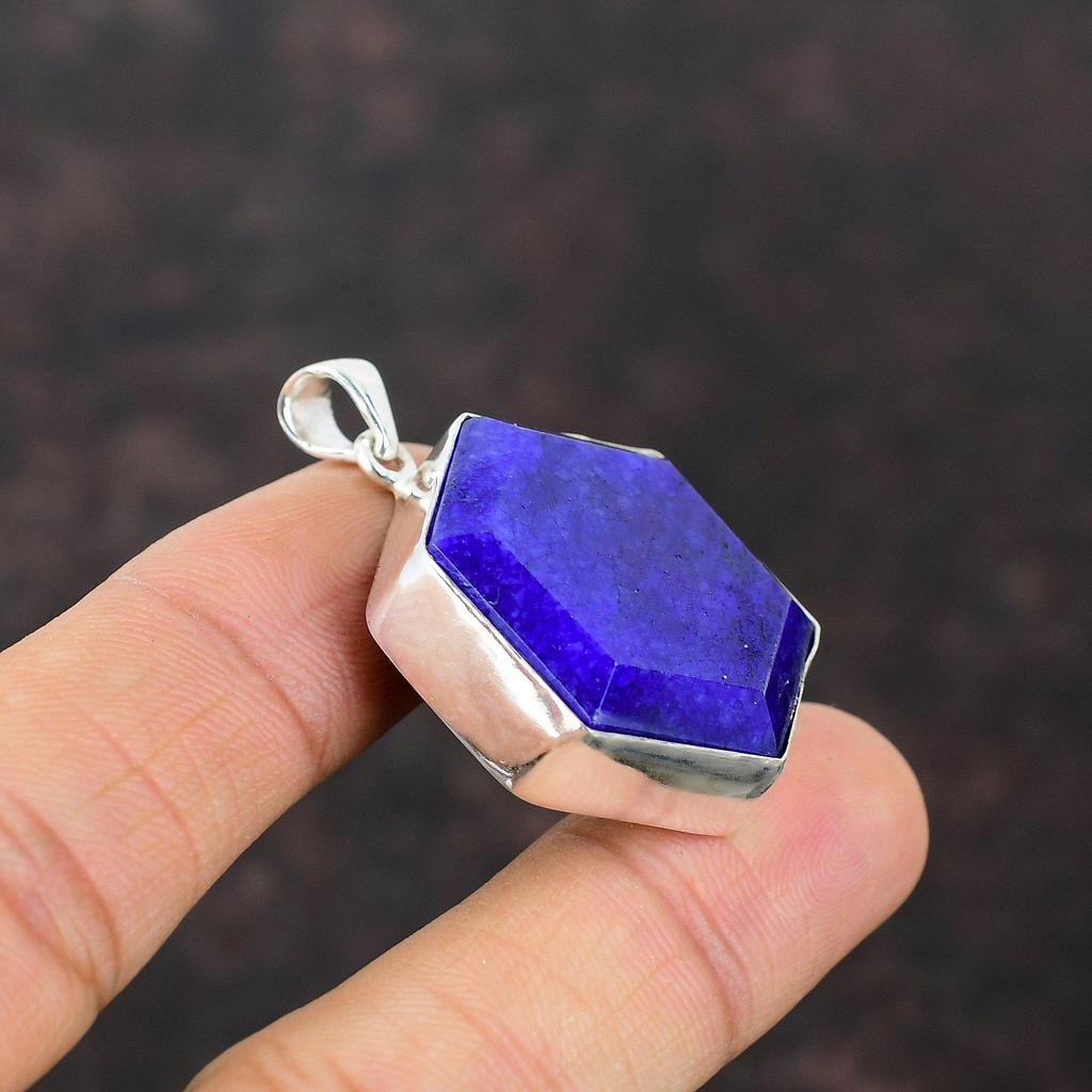 Facettierter blauer Saphir-Anhänger, Edelstein-Anhänger, handgefertigter Schmuck, 925er Sterlingsilber-Anhänger, neuestes Design, Boho-Schmuck, Geschenk für Sie