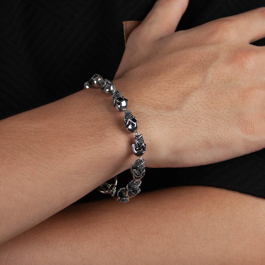 High Quality Retro Personalized Stainless Steel Creative Domineering Skull OT Buckle Bracelet for Men Jewelry Gift