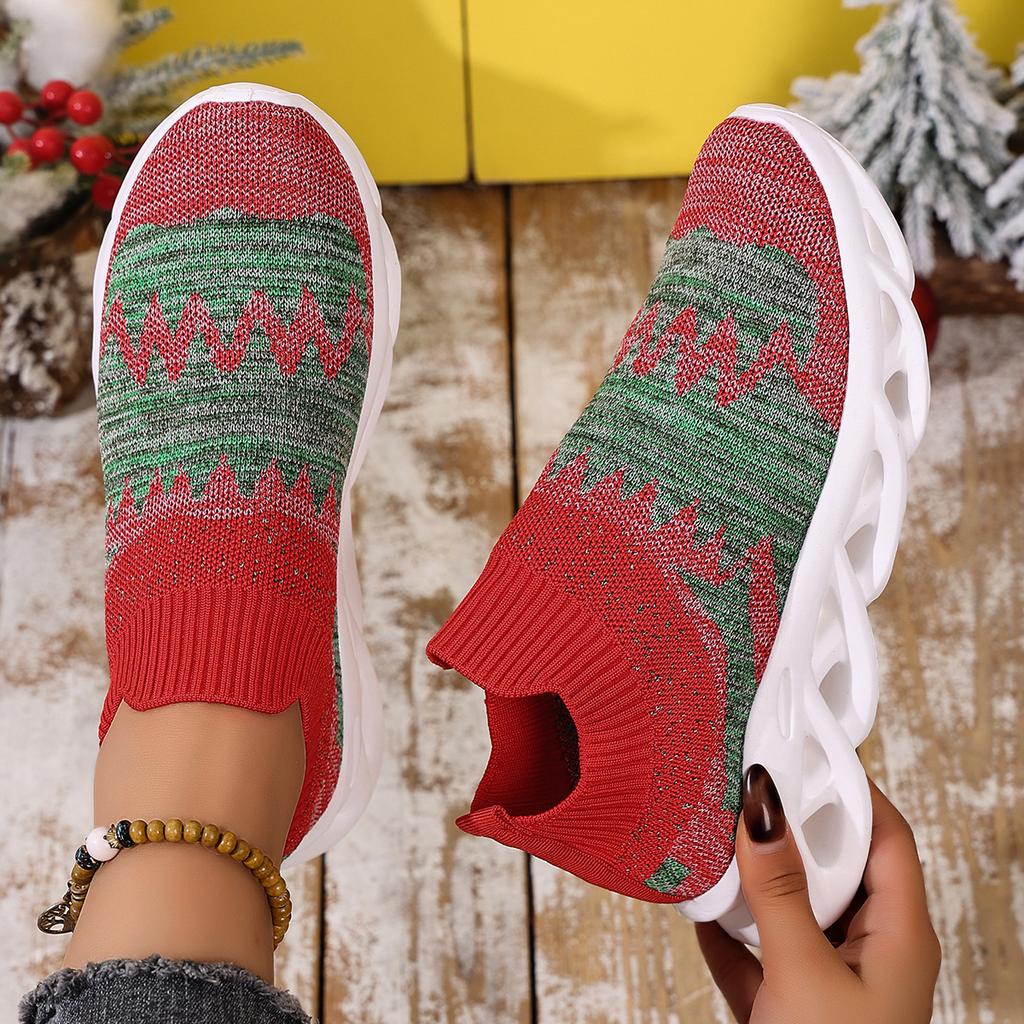 Fashion Women Sneakers Breathable Trendy Sneakers Wear-resistant Soft Sole Flat Walking Shoes Summer Fashion New Mesh Sneakers Women