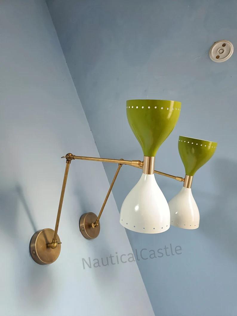 

Mid Century Italian Brass Wall Sconce Pair: White & Olive Green Diabolo Light зелений