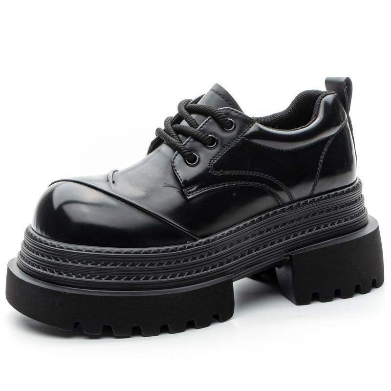 Inre höjdökning 10 cm Tjocka platåsulor Muffins Stort huvud Läder Fjäder Populära Retro Casual Sneakers Dam Platåsneakers