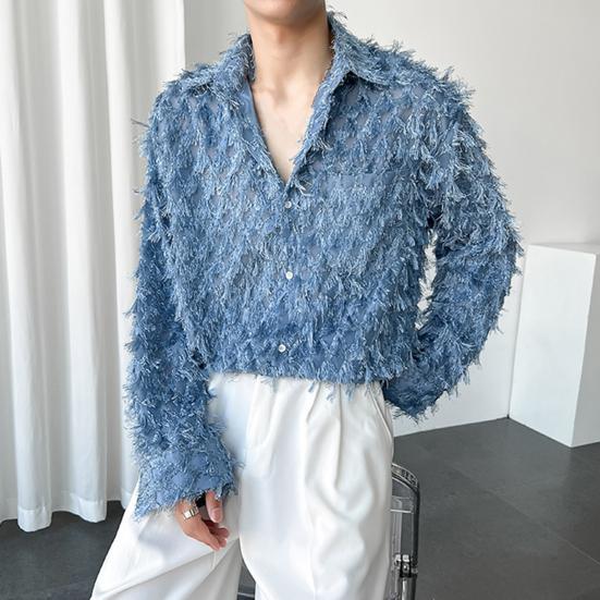 Pánská košile s náprsní kapsou a střapcovou ozdobou, klasický límeček, jednoradové zapínání, dlouhé rukávy, jednobarevná