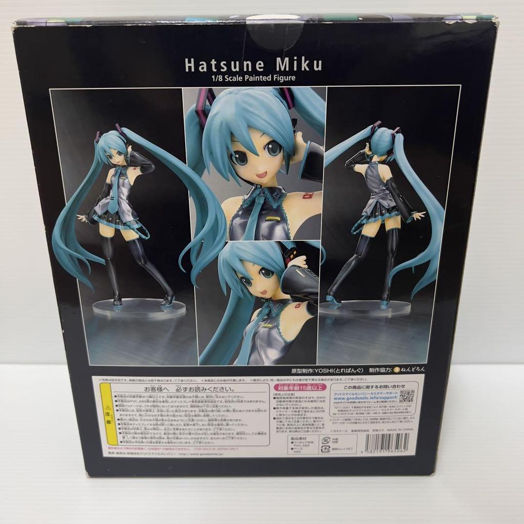 [USED] Character Vocal Series 01 Hatsune Miku (1/8 Scale PVC)