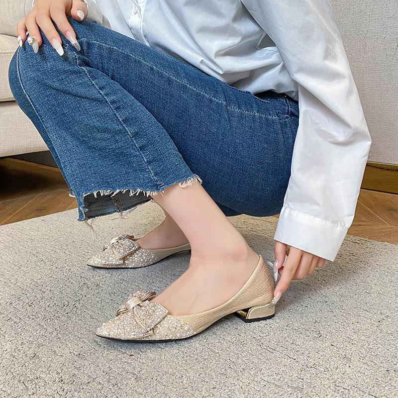 Spring and Autumn New Pearl Bow Pointed Head Low Heel Thick Heel Single Shoes Women's Shallow Mouth Flat Shoes Gentle Wind Versatile Women's Shoes