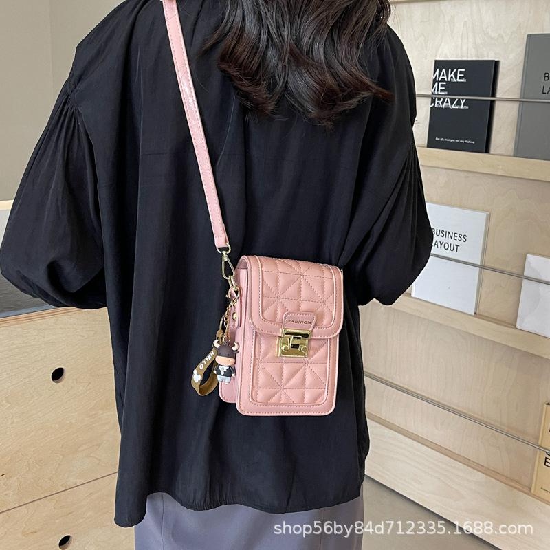 Niche high-end bag women's 2025 new fashion diamond mobile phone bag commuting versatile casual shoulder bag