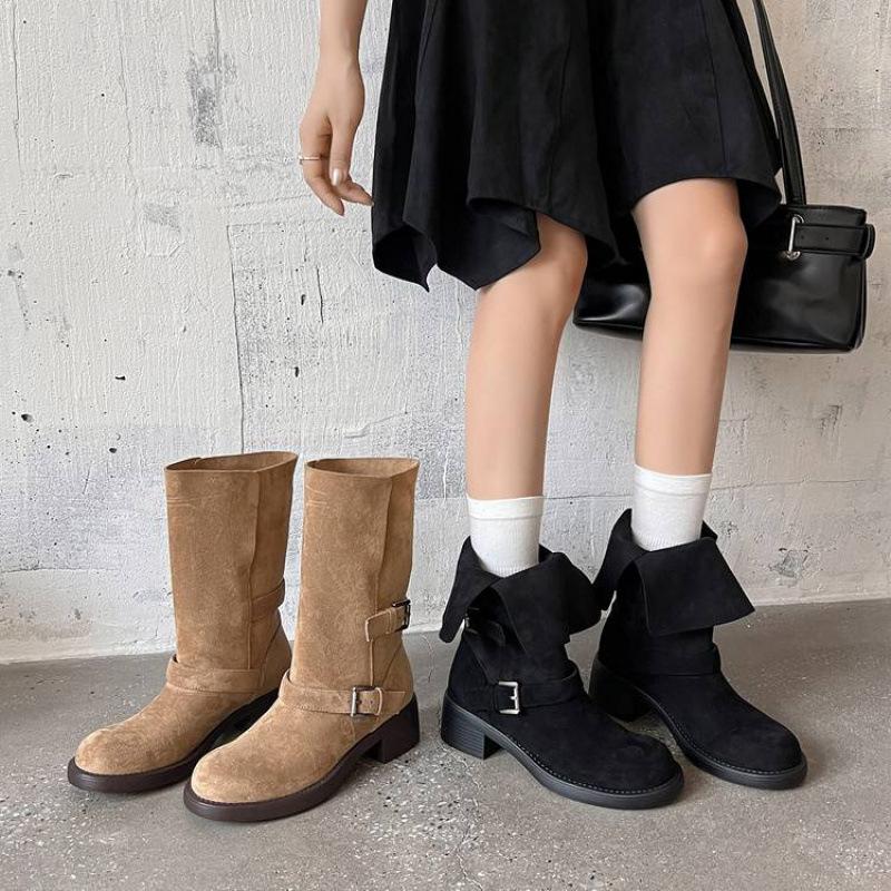 Autumn and Winter Women's Leather Boots Solid Color Leather Medium Heel Large Size Women's Boots Round Head Versatile High Boots Thick-soled Knight Bo