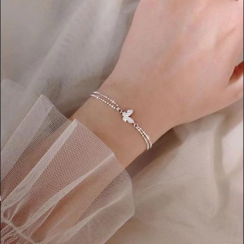 Armband mit Diamant-Schmetterling im koreanischen Stil für Damen – Trendiges schlichtes Design für Studentinnen und Freundinnen