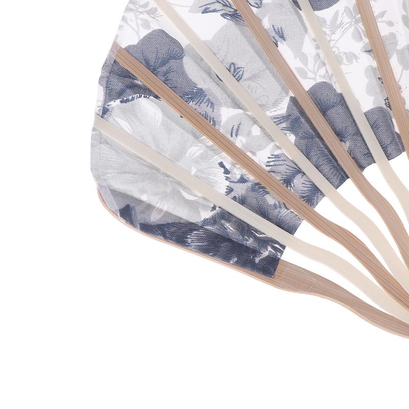 1Pc Japanese Style Shell Shaped Fan With Storage Bag Silk Cloth Bamboo Folding Fans Single-Side Flower Curved Fanbone Hand Fan
