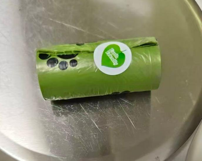 Portable Six-Claw Dog Poop Scooper with Trash Bag