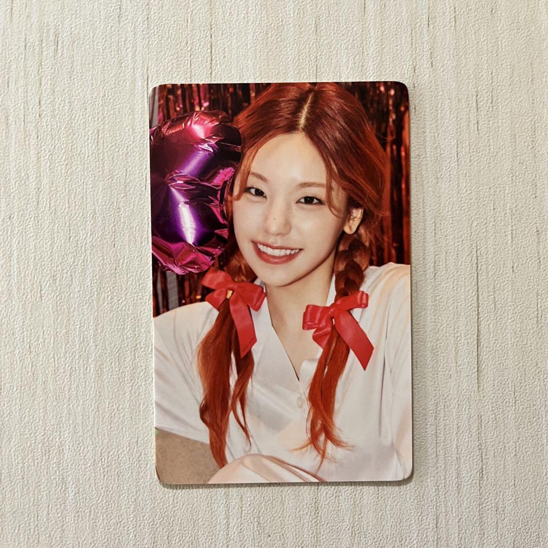 

[USED] Yeji Siegli trading card
