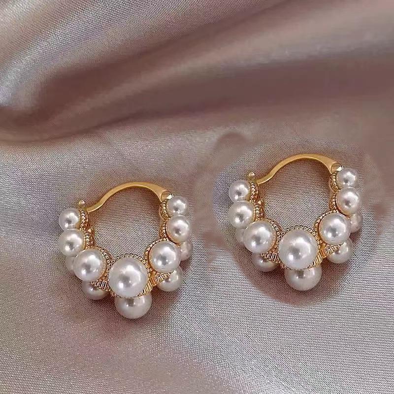 Micro Inlaid Pearl Hoop Earrings French Style Niche Luxury Delicate Jewelry For Women
