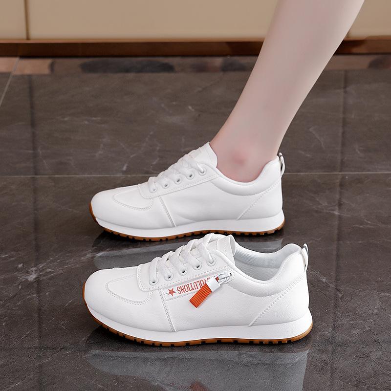 Frühling Studenten einfache kleine weiße Tafel Schuhe Damenmode leichte lässige einzelne Schuhe Ins Nische Sportschuhe