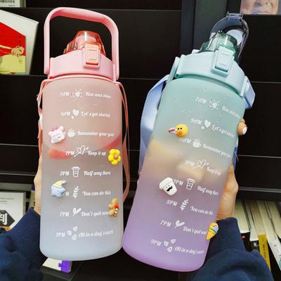 2000ml Large Capacity Space Cup with Scale with Straw Outdoor Portable Plastic Water Bottle Sports Large Water Bottle