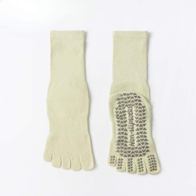 

Cotton Yoga Socks with Anti-slip Properties for Pilates Five-finger Socks, Pure Cotton Sweat-absorbing Long-tube Yoga Sports Socks 1 pair зелений