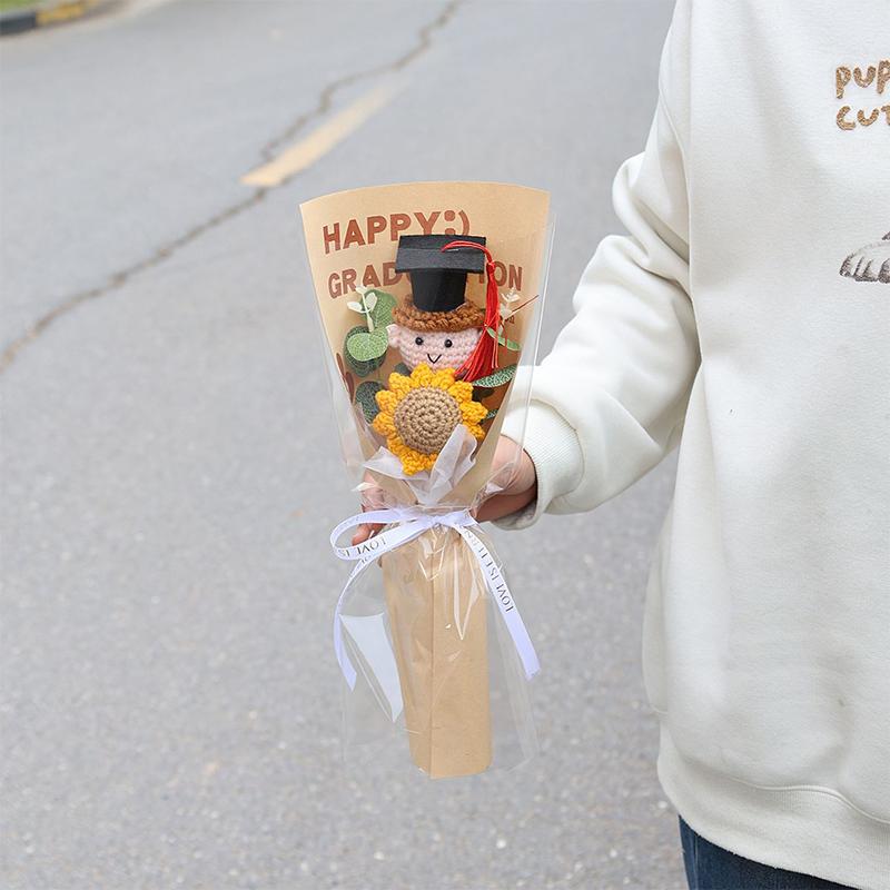 Creative Knitted Sunflower Graduation Hat Bouquet Unique Handmade Gift Decor Friends Sisters Classmates Graduation Ceremony Gift
