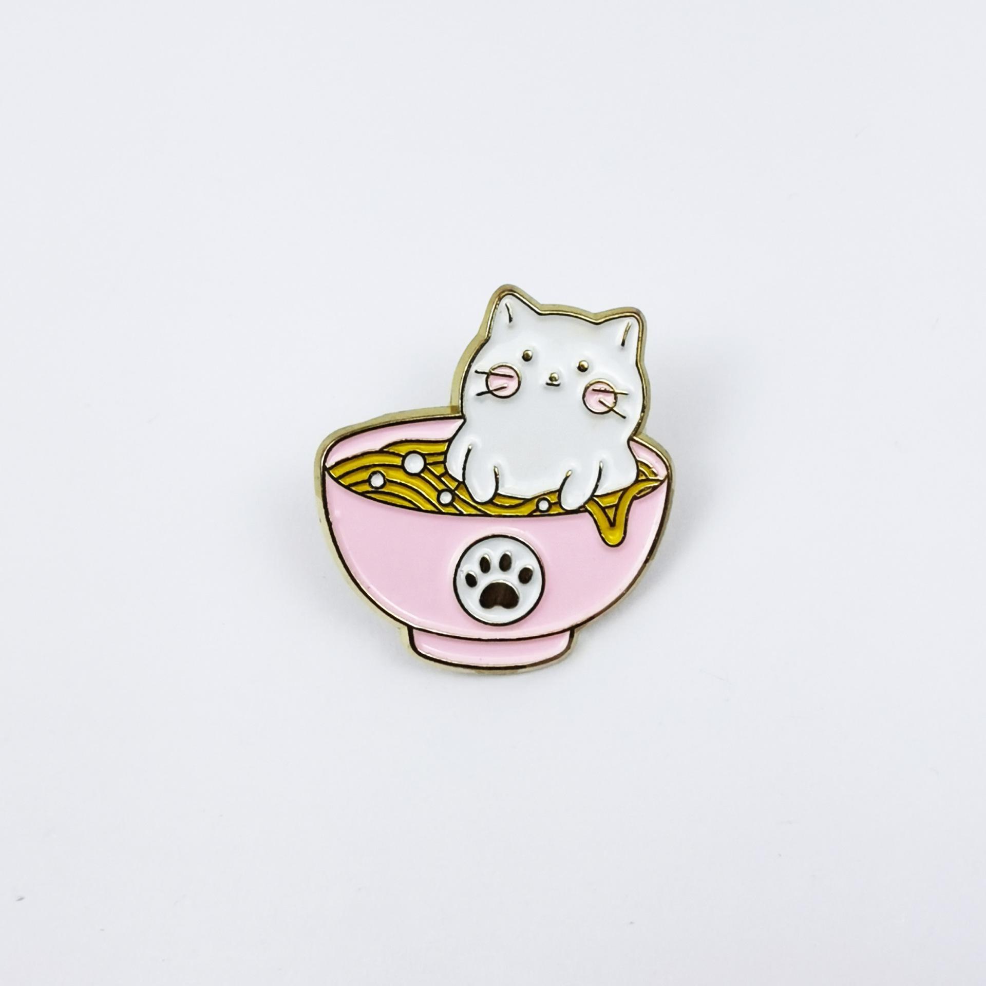 Charming Pink Cat Brooch - Cute Cartoon Animal Badge for Girls Bag Accessory